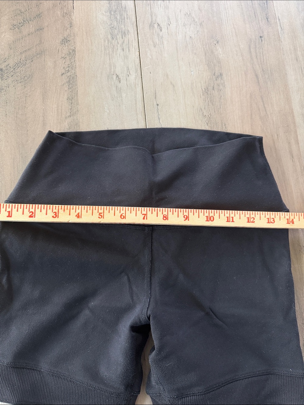 Alo Medium Ribbed Black Leggings with White Striped Knee Details - Picture 8 of 11
